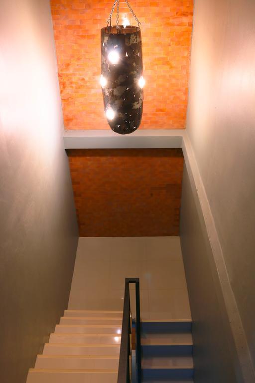 Dent Station Resident Hotel Phuket Екстериор снимка