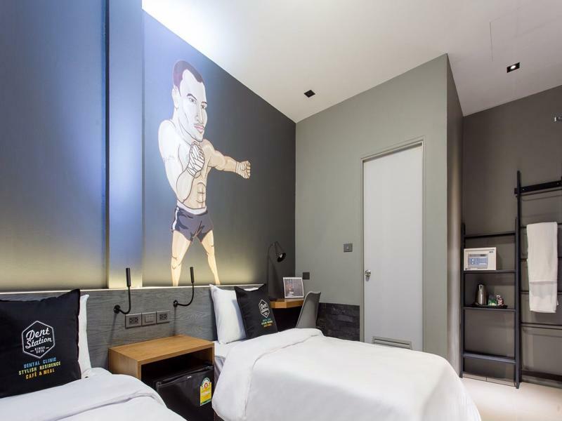 Dent Station Resident Hotel Phuket Екстериор снимка