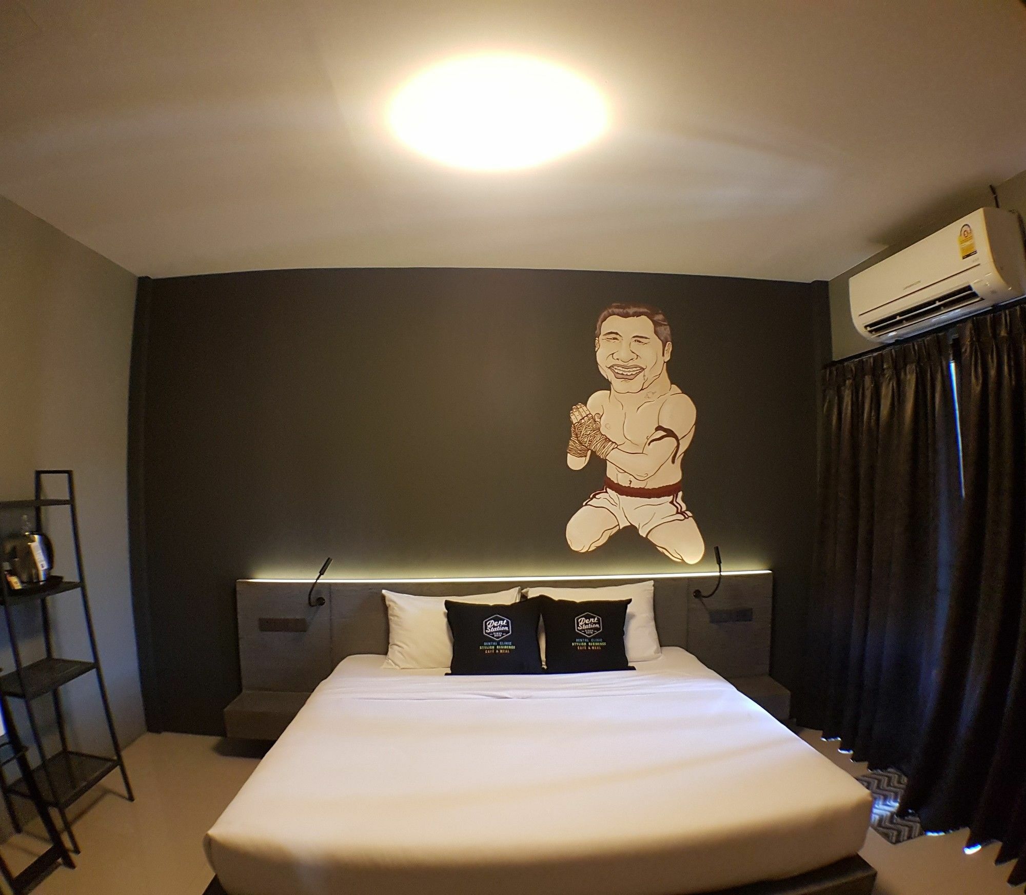 Dent Station Resident Hotel Phuket Екстериор снимка