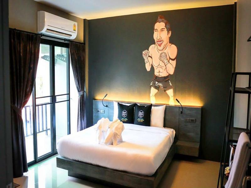 Dent Station Resident Hotel Phuket Екстериор снимка