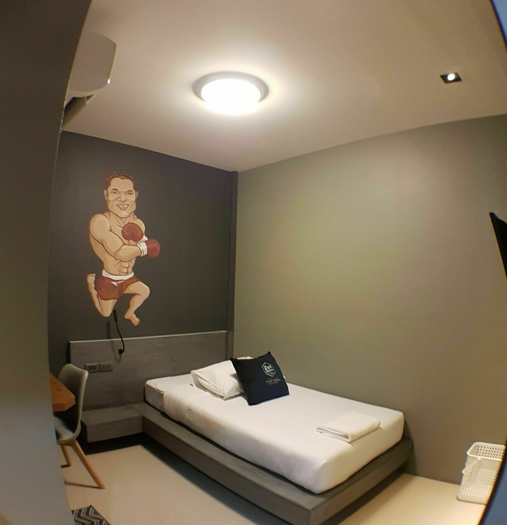 Dent Station Resident Hotel Phuket Екстериор снимка