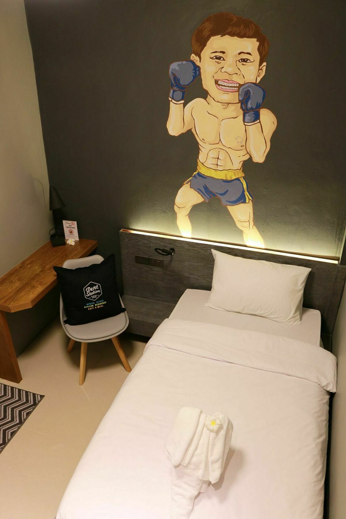 Dent Station Resident Hotel Phuket Екстериор снимка
